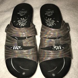 Abeo wedge slides. NWOT. SIZE 9